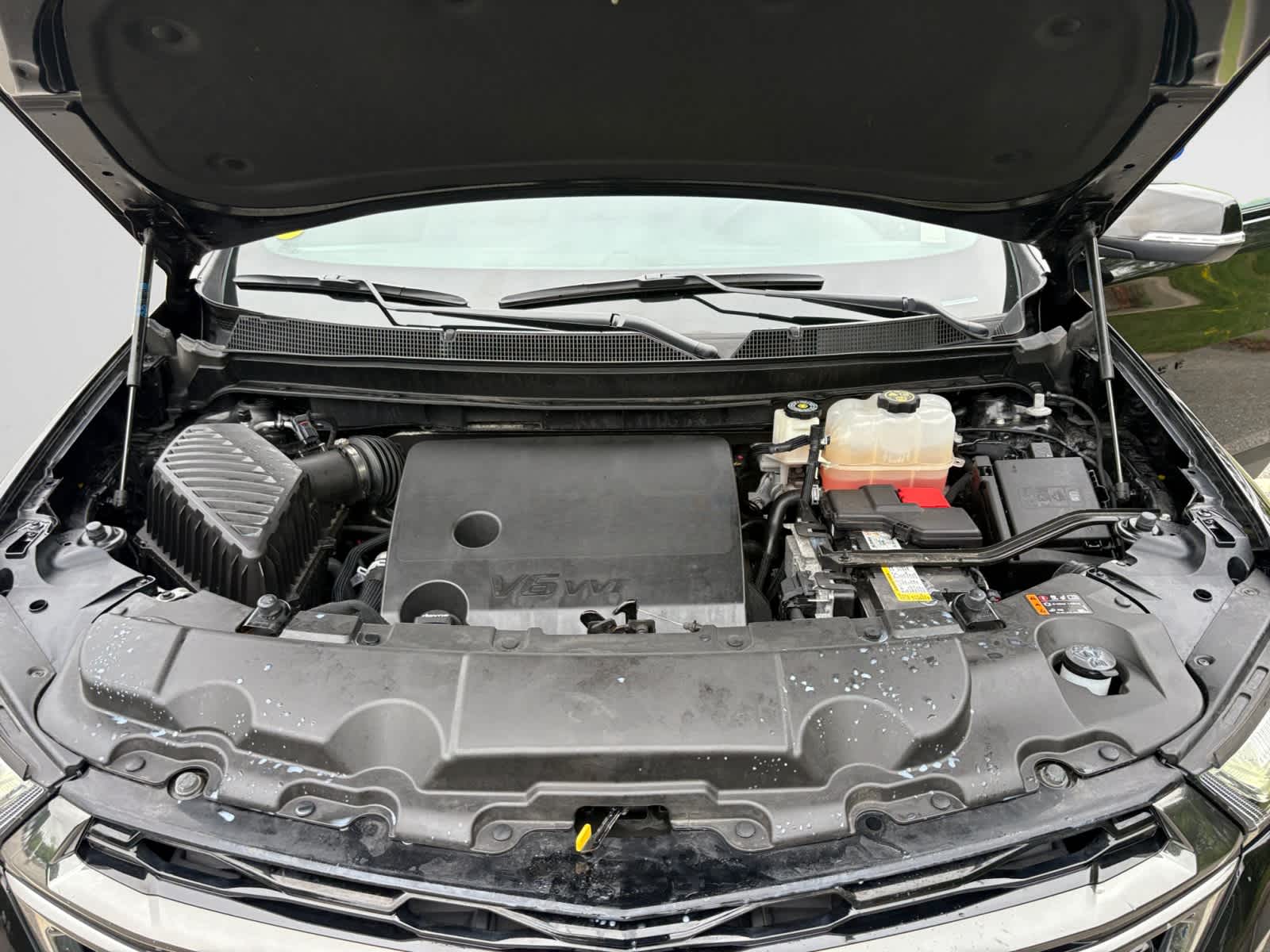 used 2023 Chevrolet Traverse car, priced at $36,998