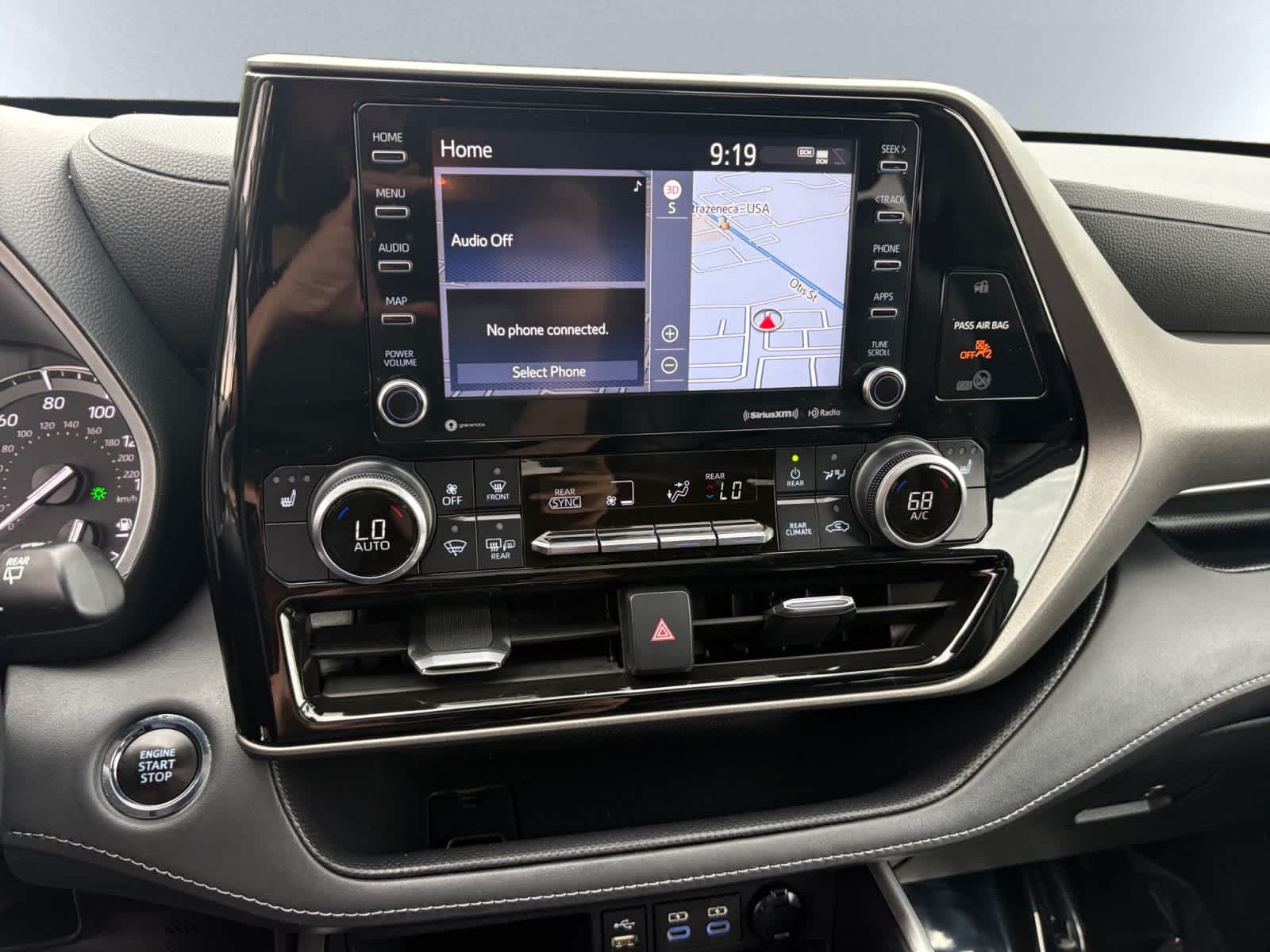 used 2022 Toyota Highlander car, priced at $37,998