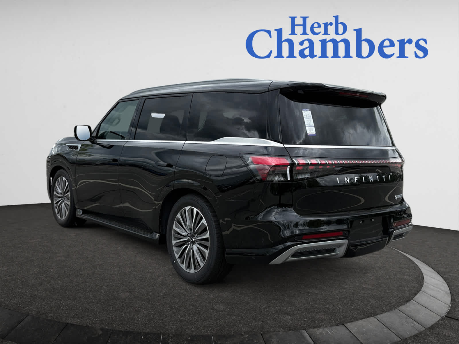 new 2025 INFINITI QX80 car
