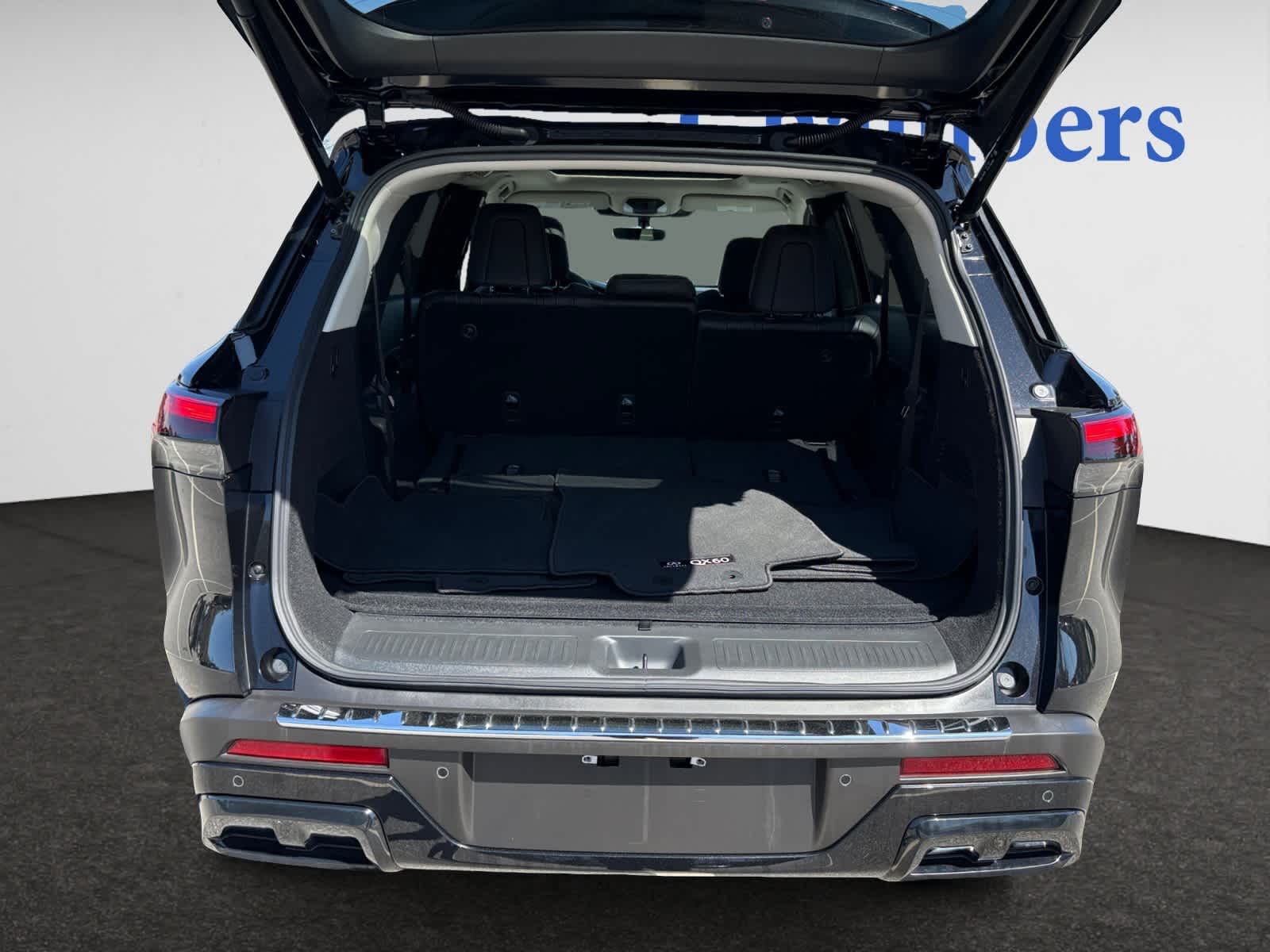 used 2025 INFINITI QX60 car, priced at $41,998