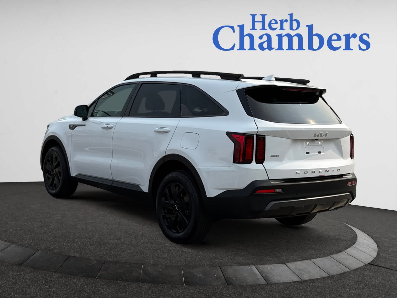 used 2022 Kia Sorento car, priced at $27,998