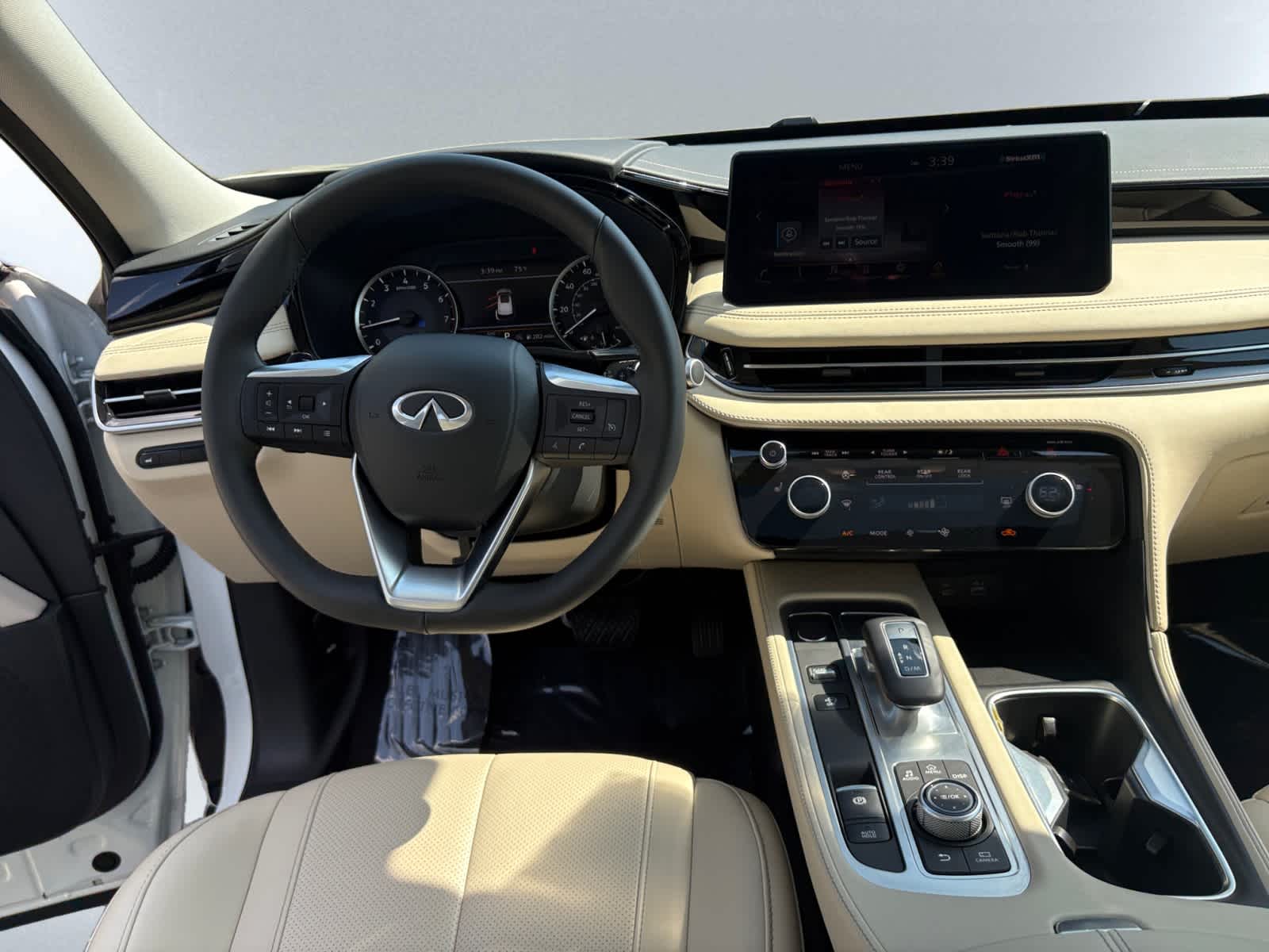 used 2025 INFINITI QX60 car, priced at $41,898