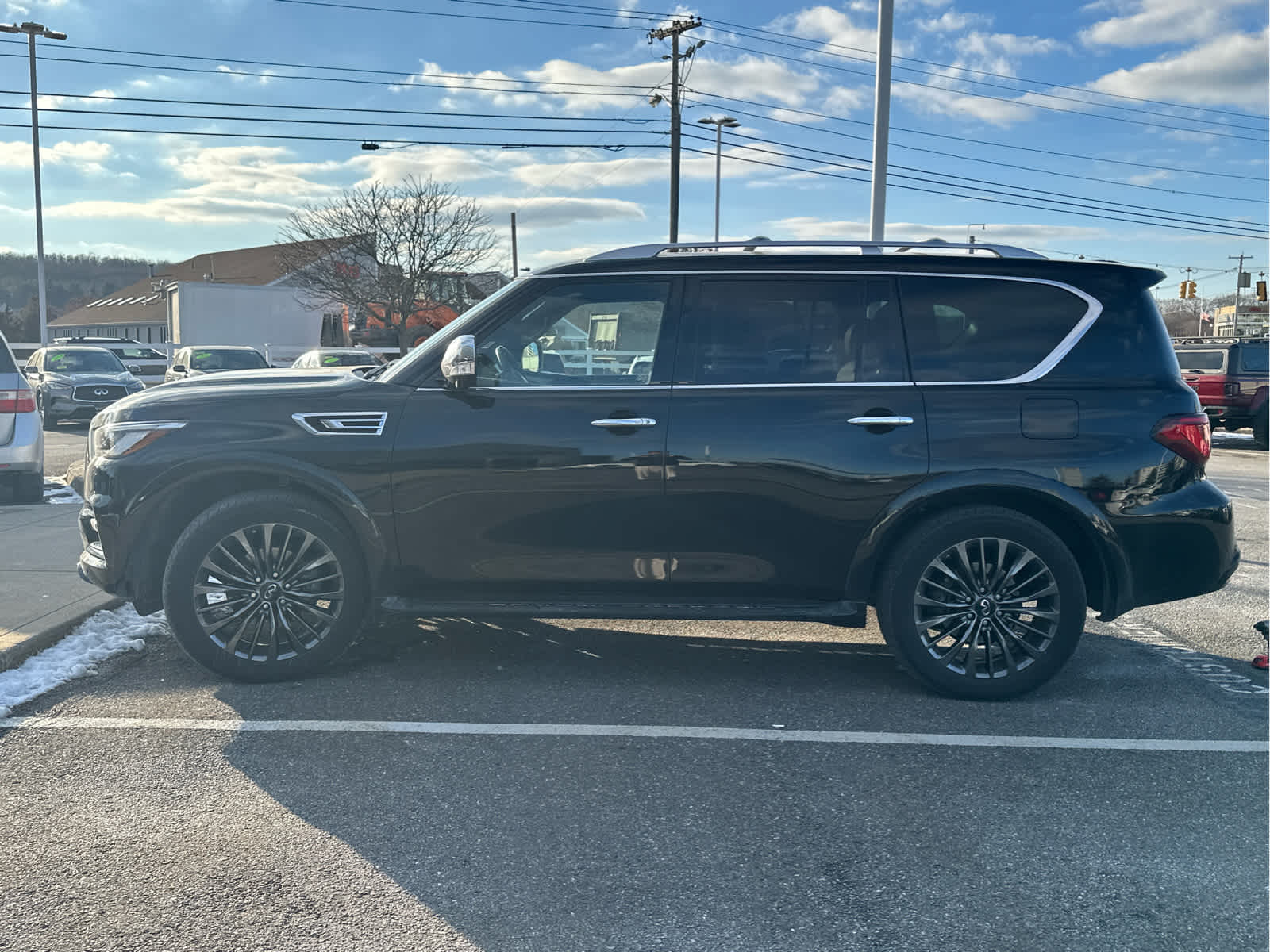 used 2023 INFINITI QX80 car, priced at $55,998