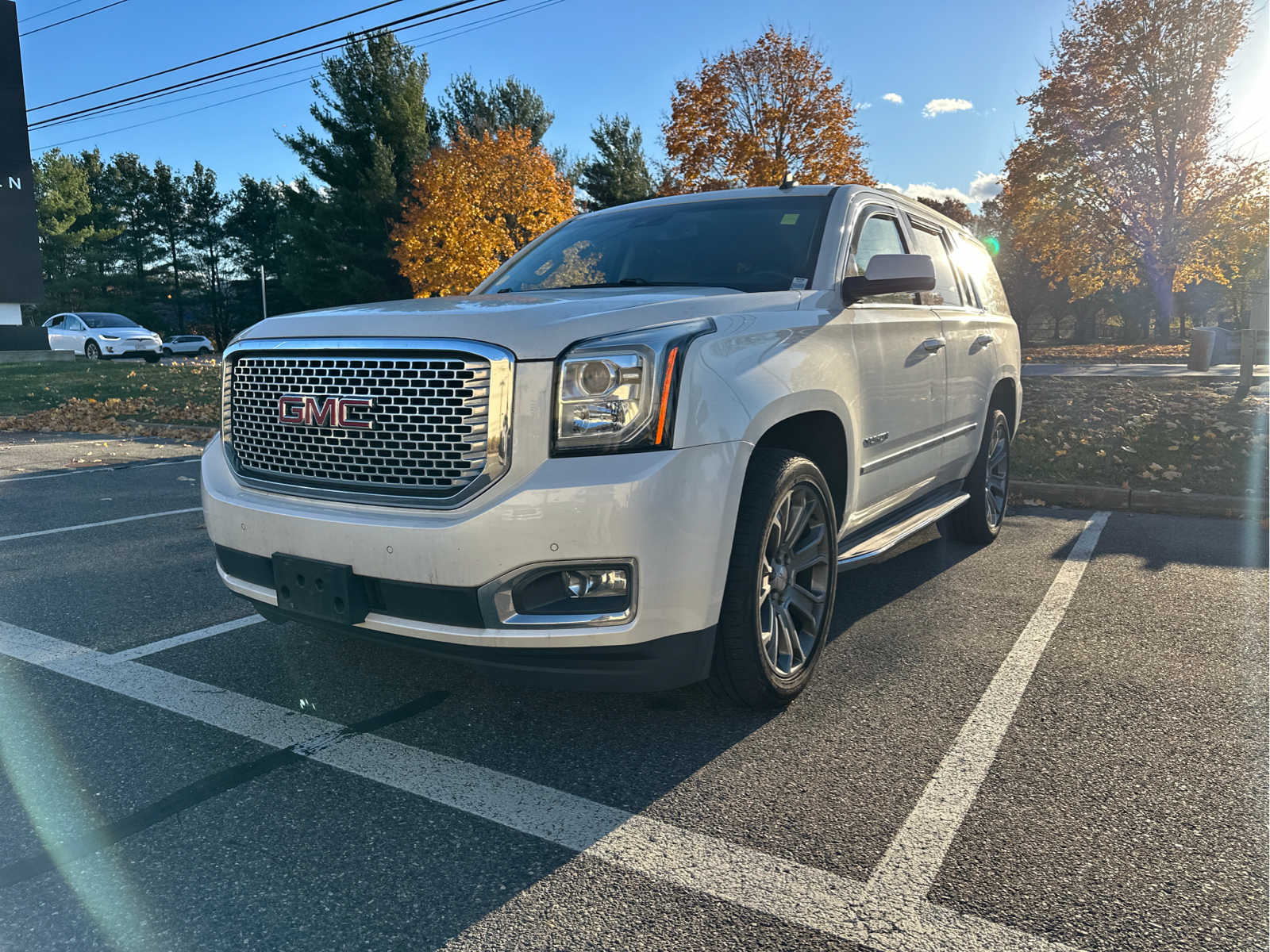 used 2015 GMC Yukon car, priced at $26,798