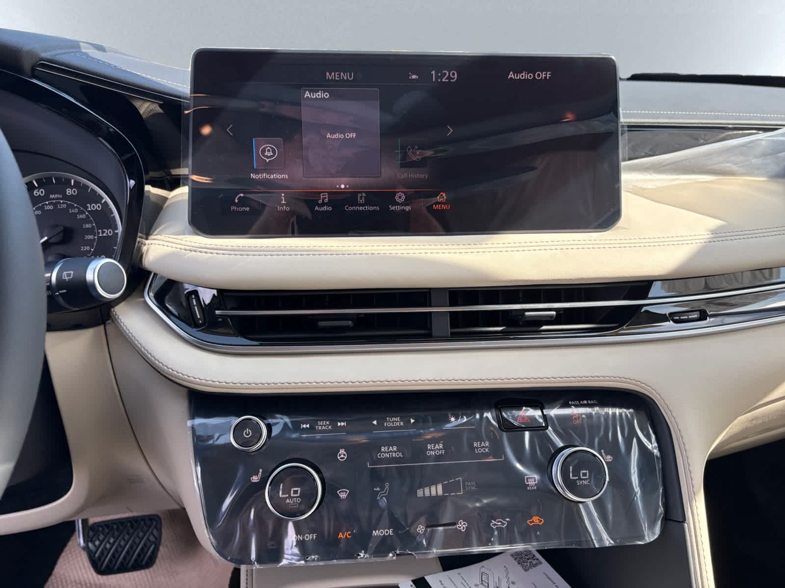 new 2025 INFINITI QX60 car