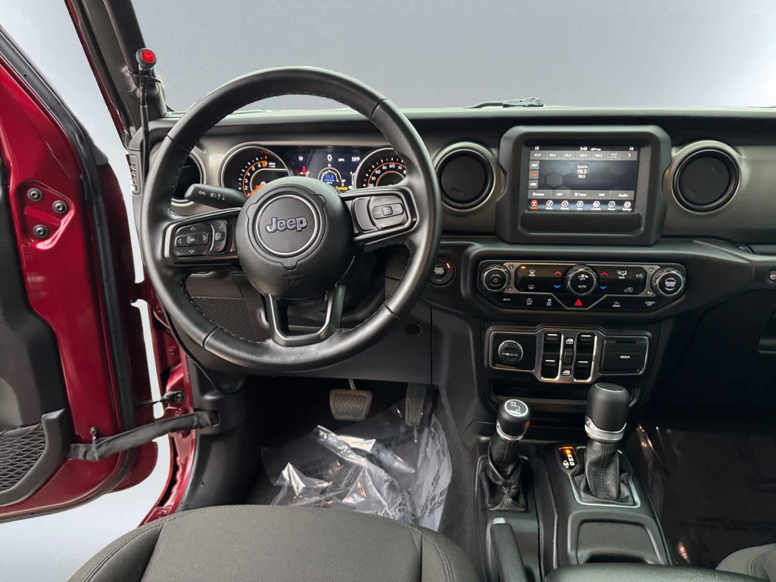 used 2021 Jeep Gladiator car, priced at $29,398