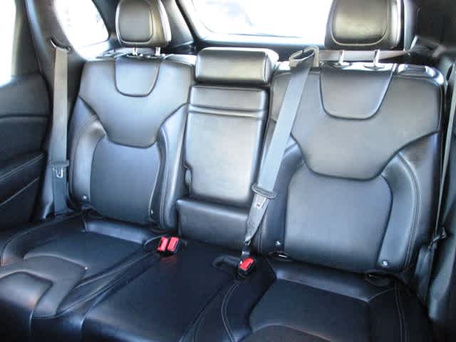 used 2019 Jeep Cherokee car, priced at $17,998