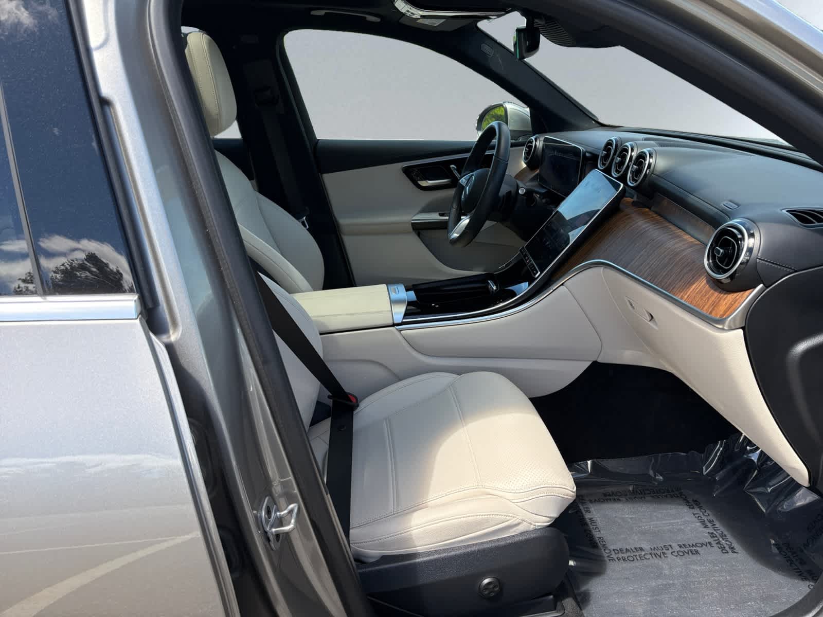 used 2024 Mercedes-Benz GLC 300 car, priced at $39,798