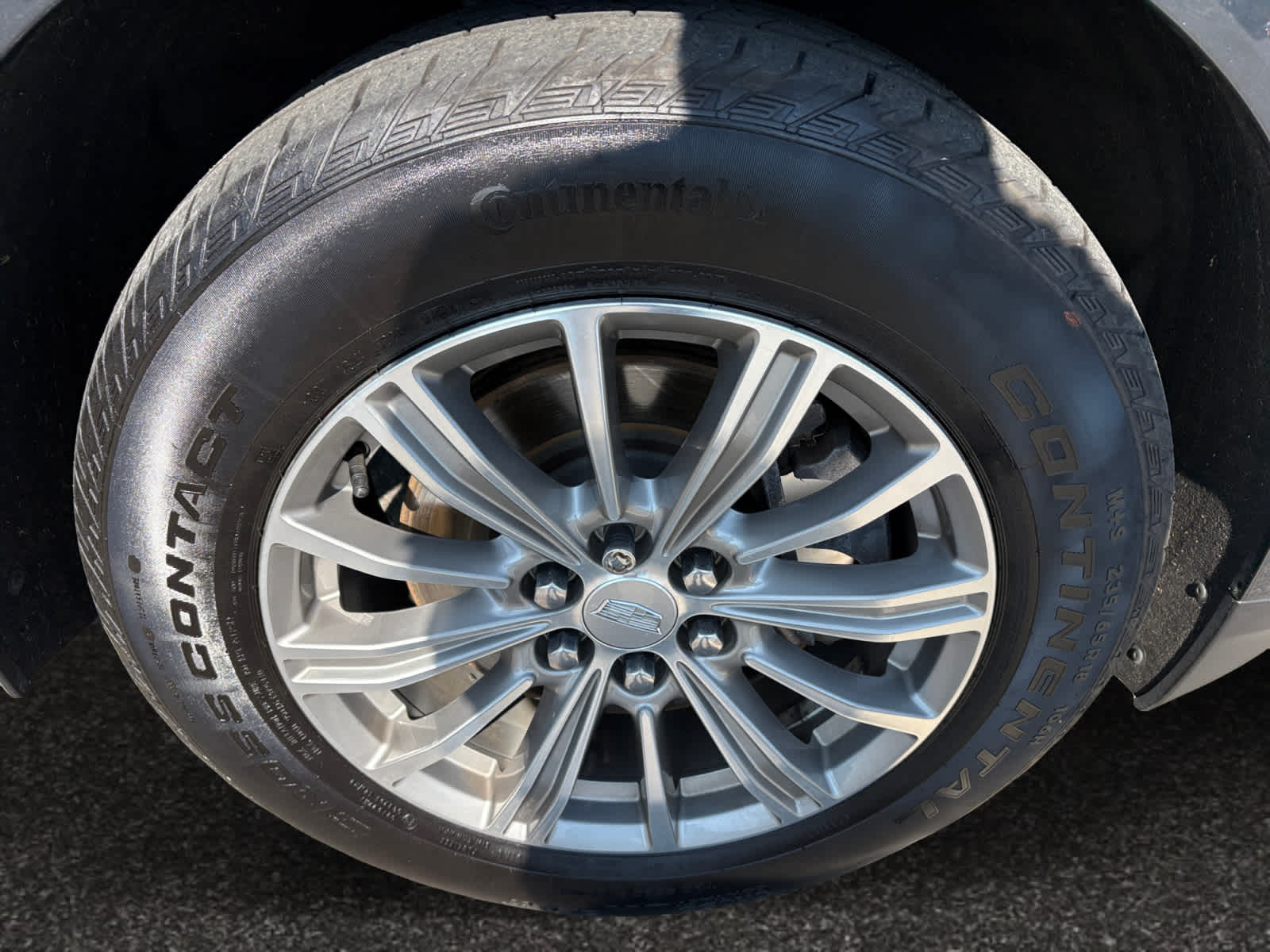 used 2019 Cadillac XT5 car, priced at $20,998