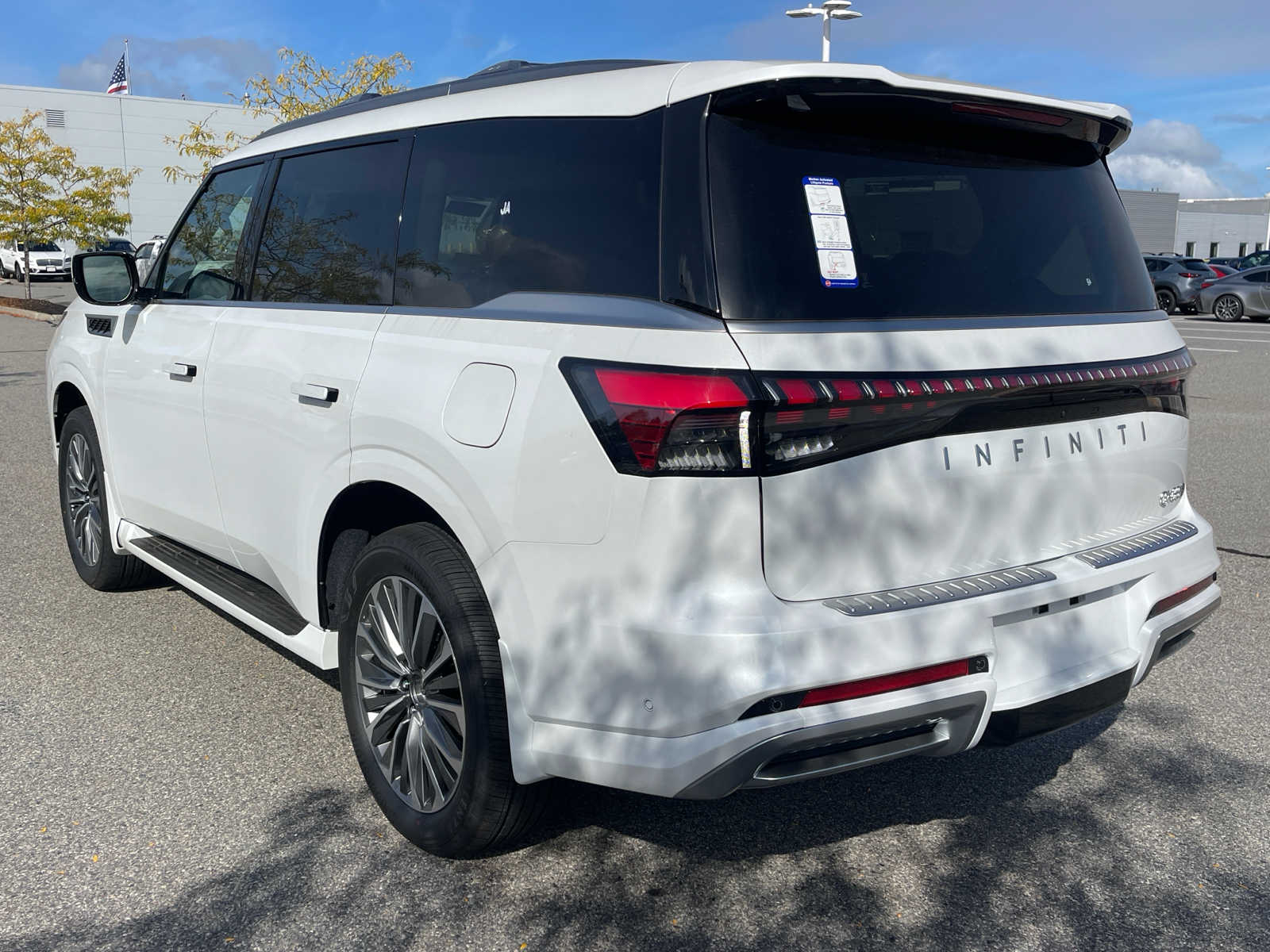 new 2025 INFINITI QX80 car, priced at $101,715