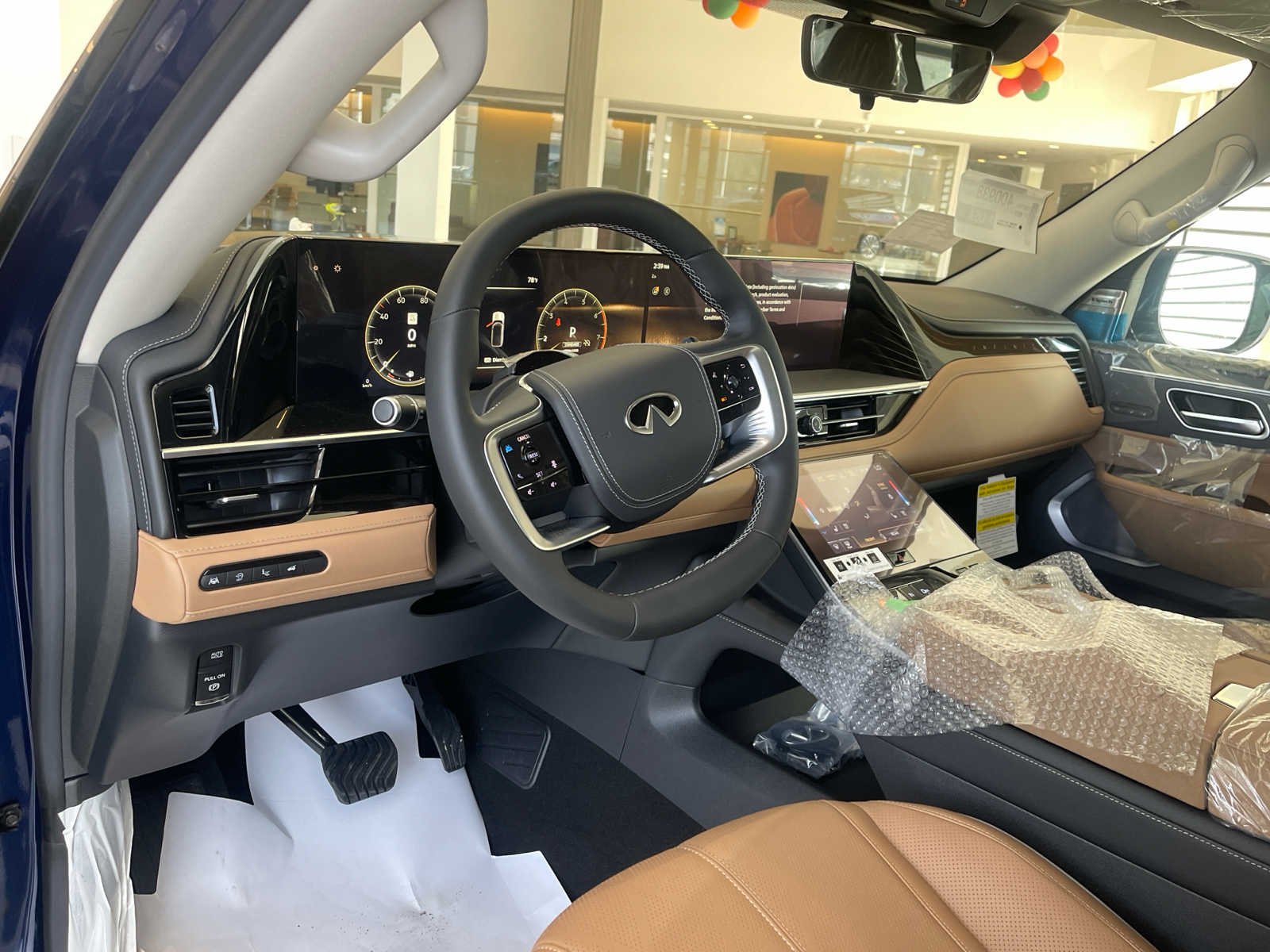 new 2025 INFINITI QX80 car, priced at $103,996