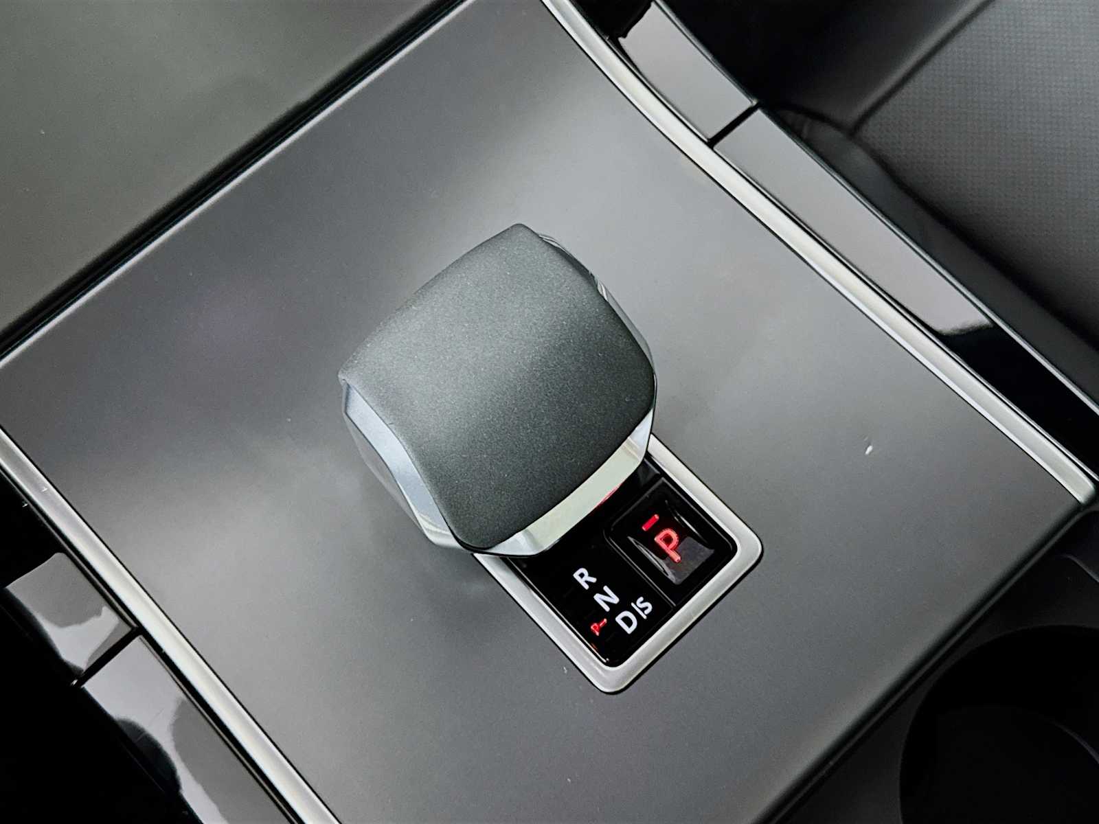 used 2024 Land Rover Range Rover Velar car, priced at $52,998