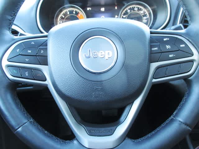 used 2019 Jeep Cherokee car, priced at $17,998
