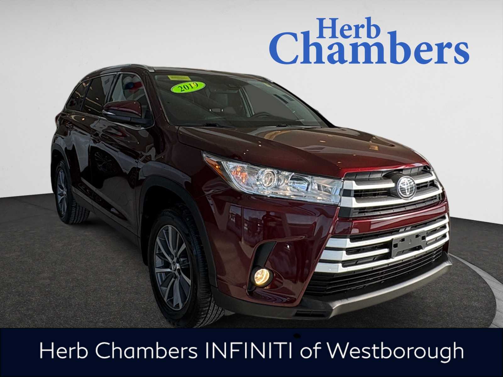 used 2019 Toyota Highlander car, priced at $28,898