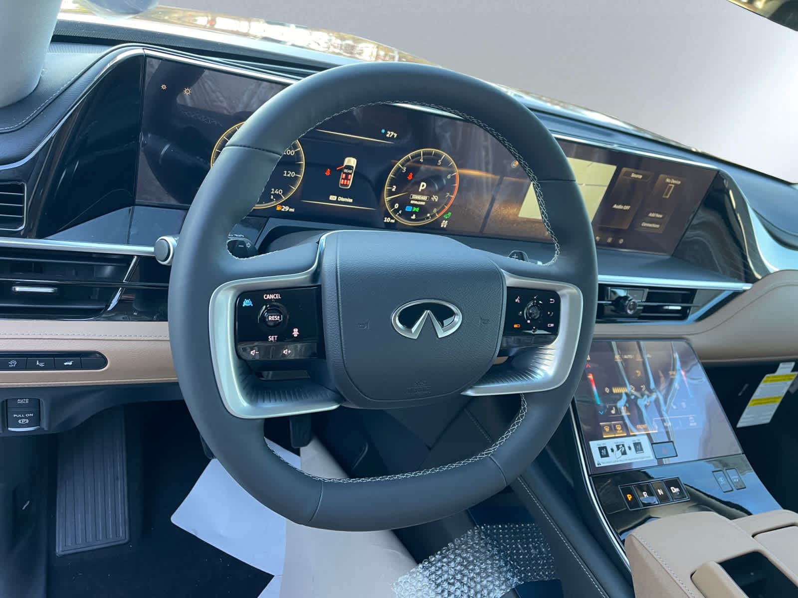 new 2025 INFINITI QX80 car, priced at $90,201