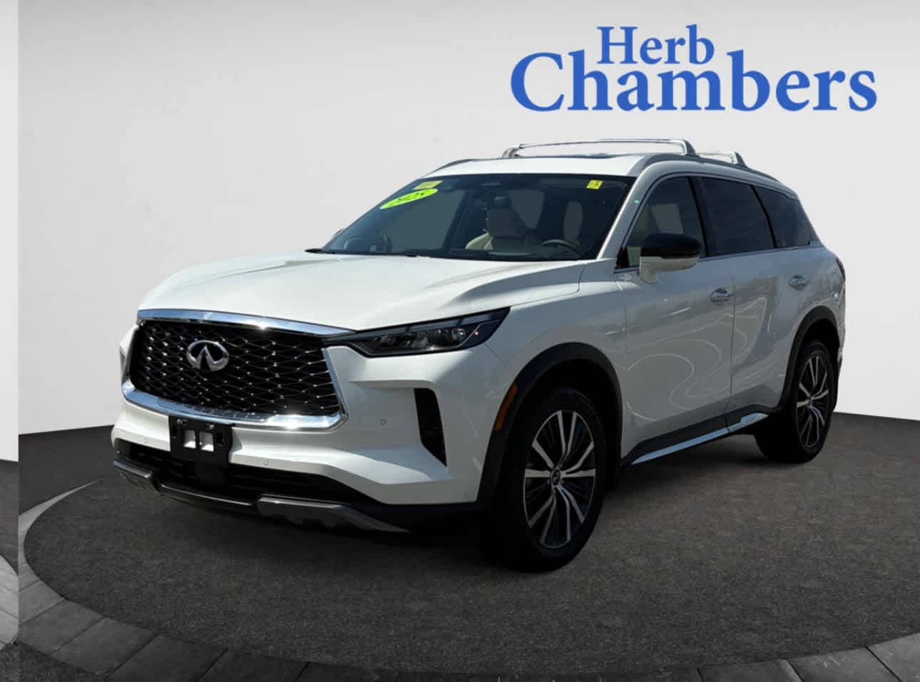 used 2025 INFINITI QX60 car, priced at $53,998