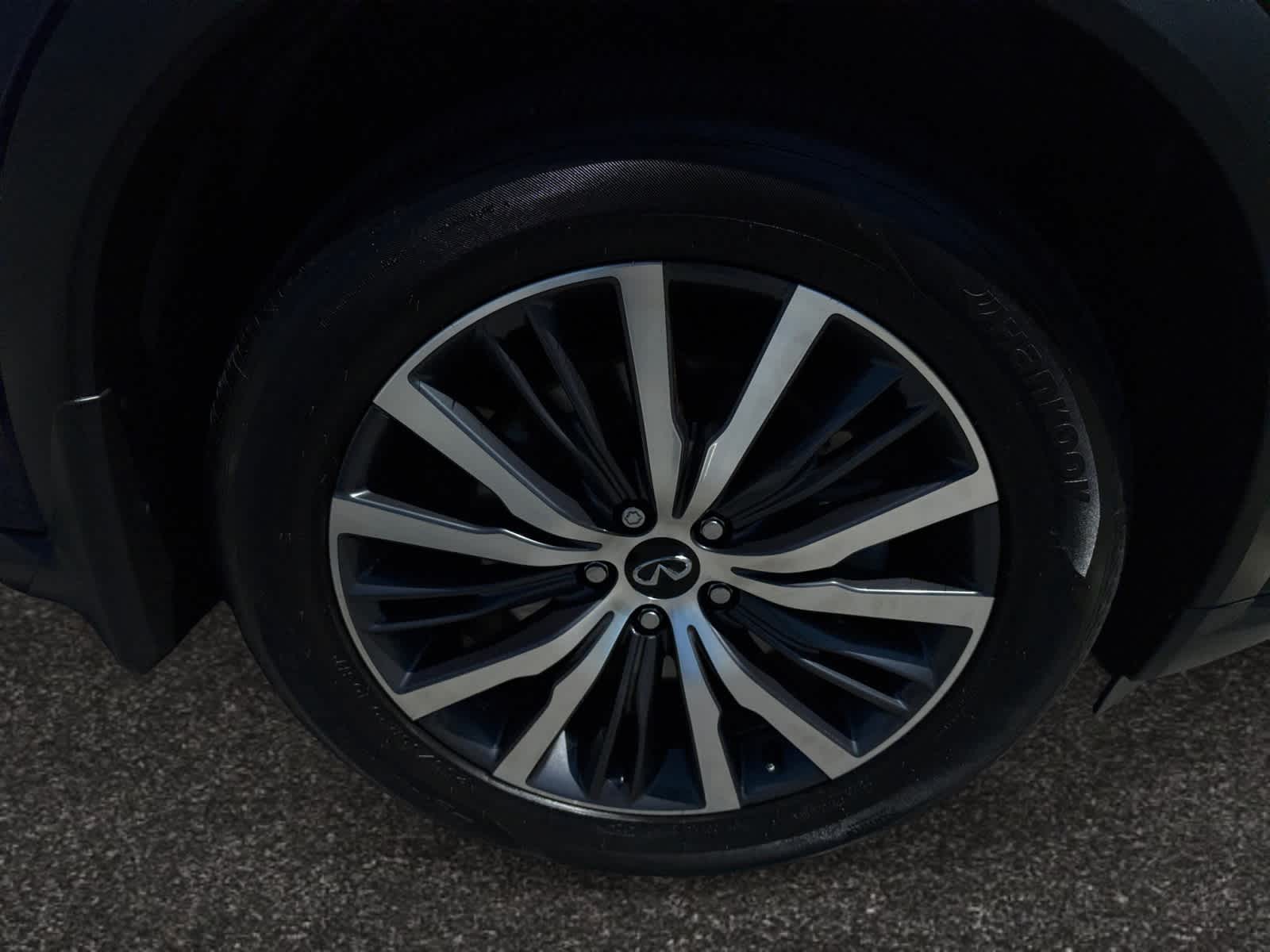 used 2025 INFINITI QX60 car, priced at $53,998