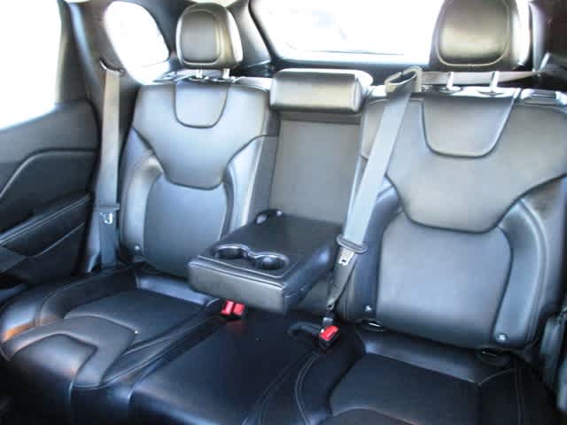 used 2019 Jeep Cherokee car, priced at $17,998