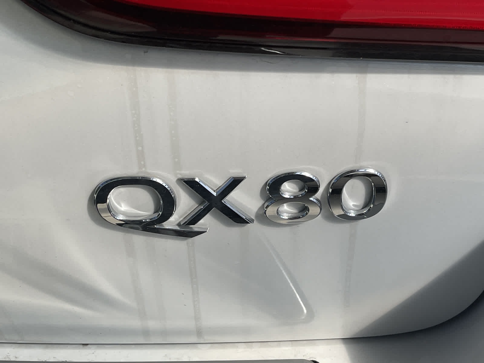 new 2024 INFINITI QX80 car, priced at $76,595