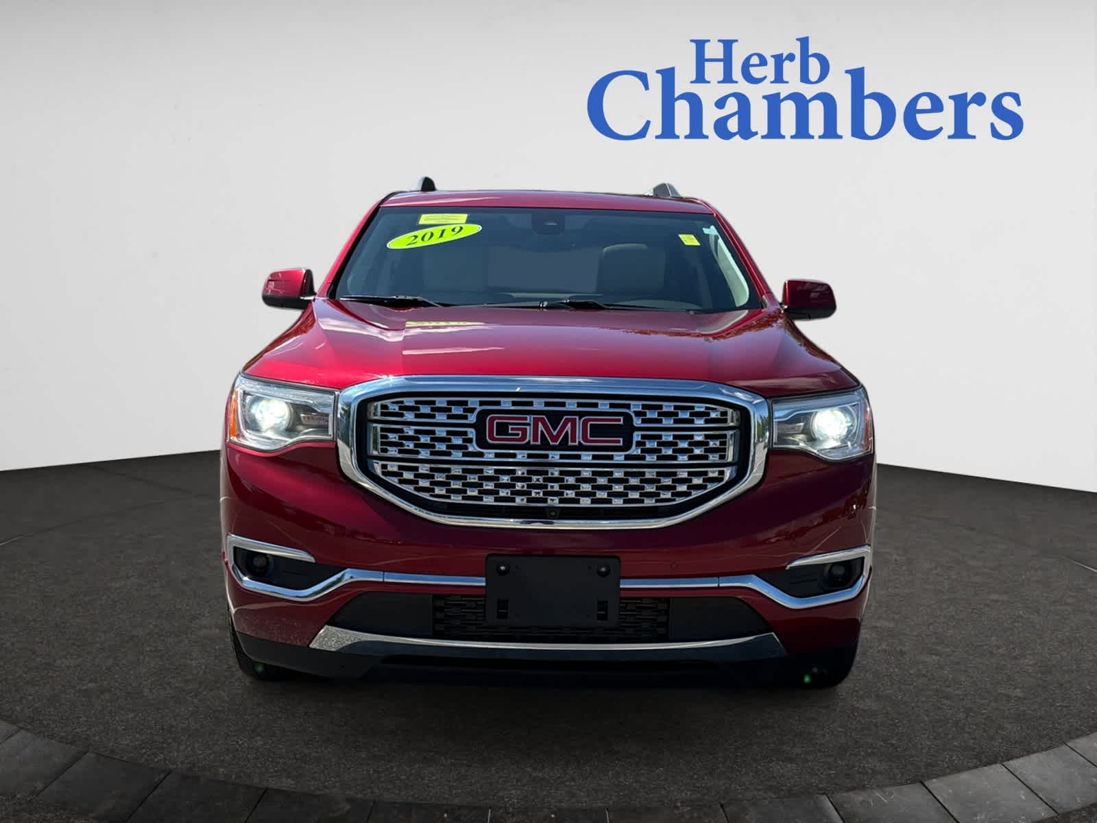 used 2019 GMC Acadia car, priced at $25,998