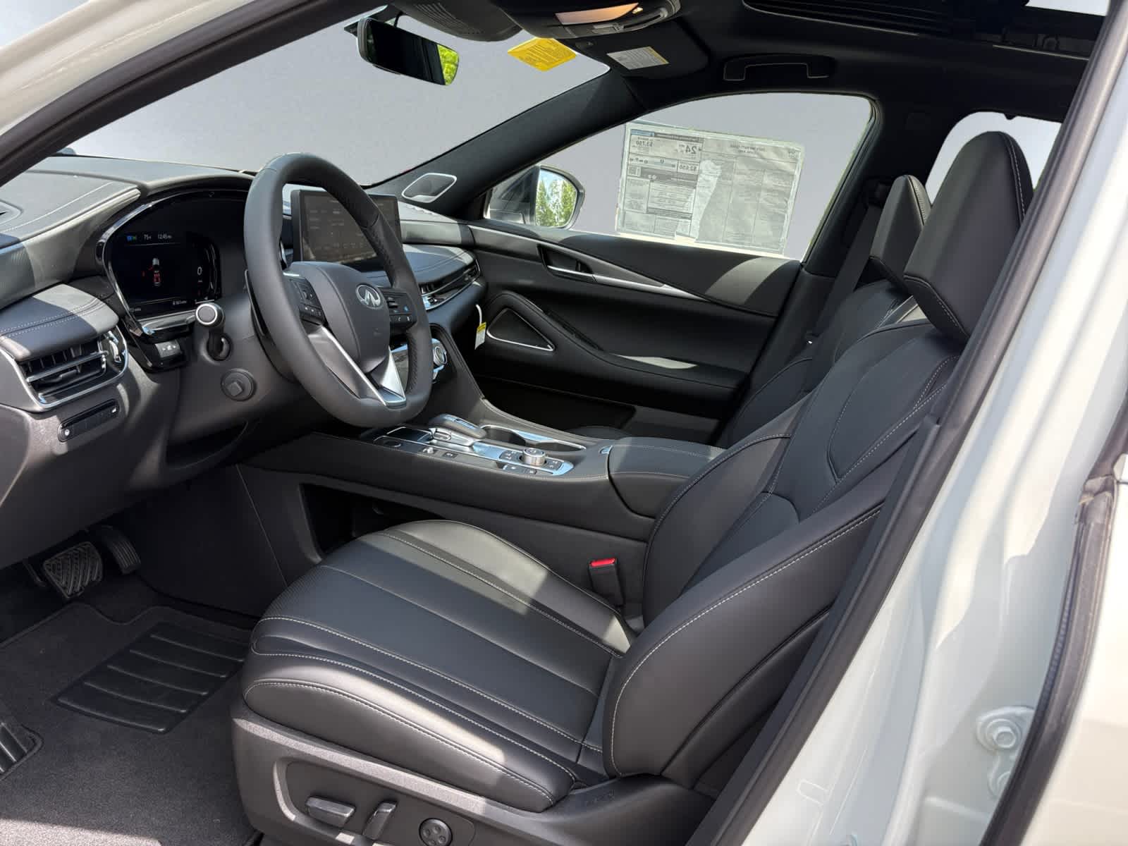 new 2025 INFINITI QX60 car, priced at $60,581