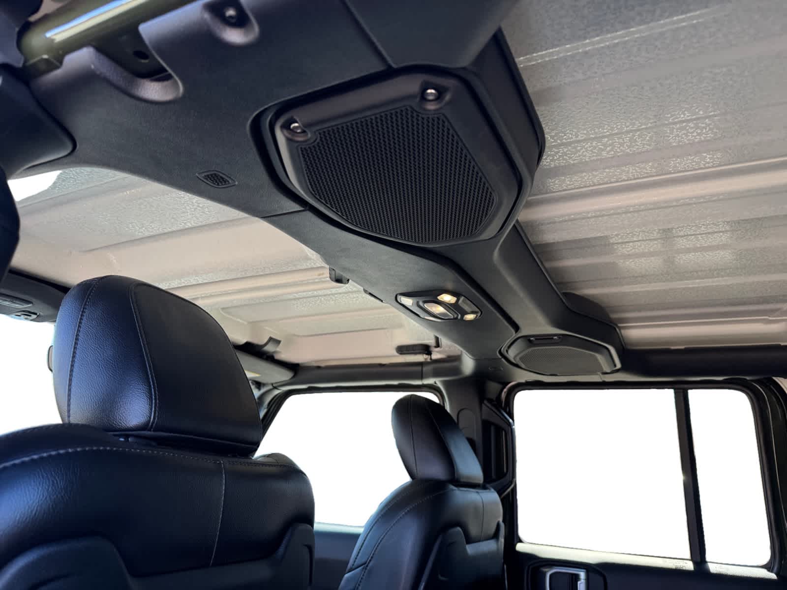 used 2021 Jeep Wrangler car, priced at $36,998