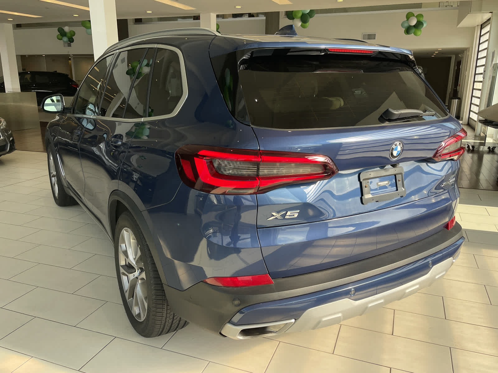 used 2021 BMW X5 car, priced at $33,998