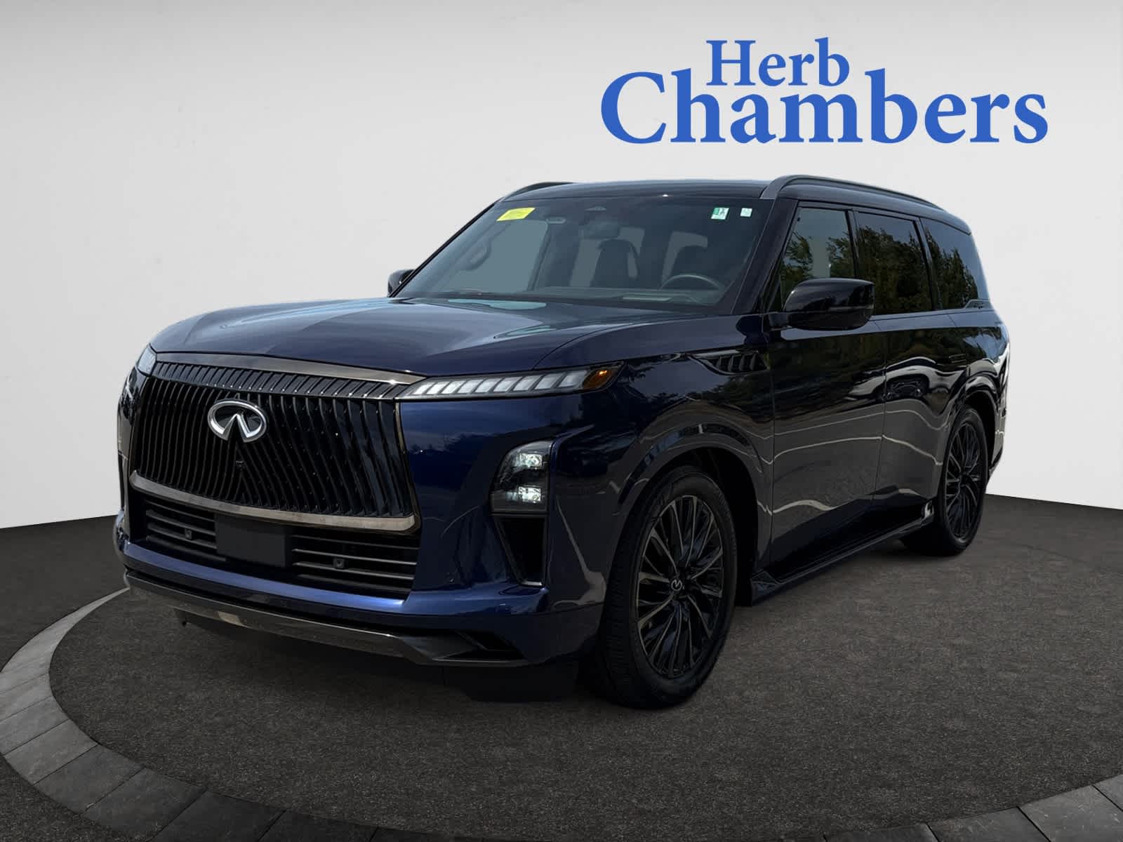 new 2025 INFINITI QX80 car, priced at $108,001