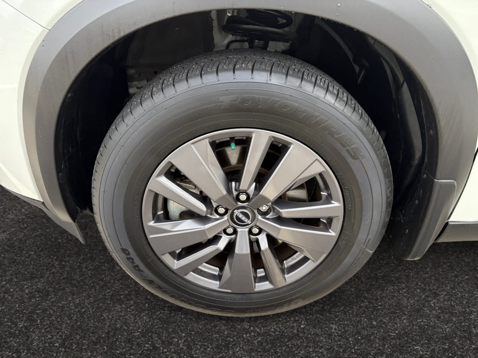 used 2022 Nissan Pathfinder car, priced at $30,998