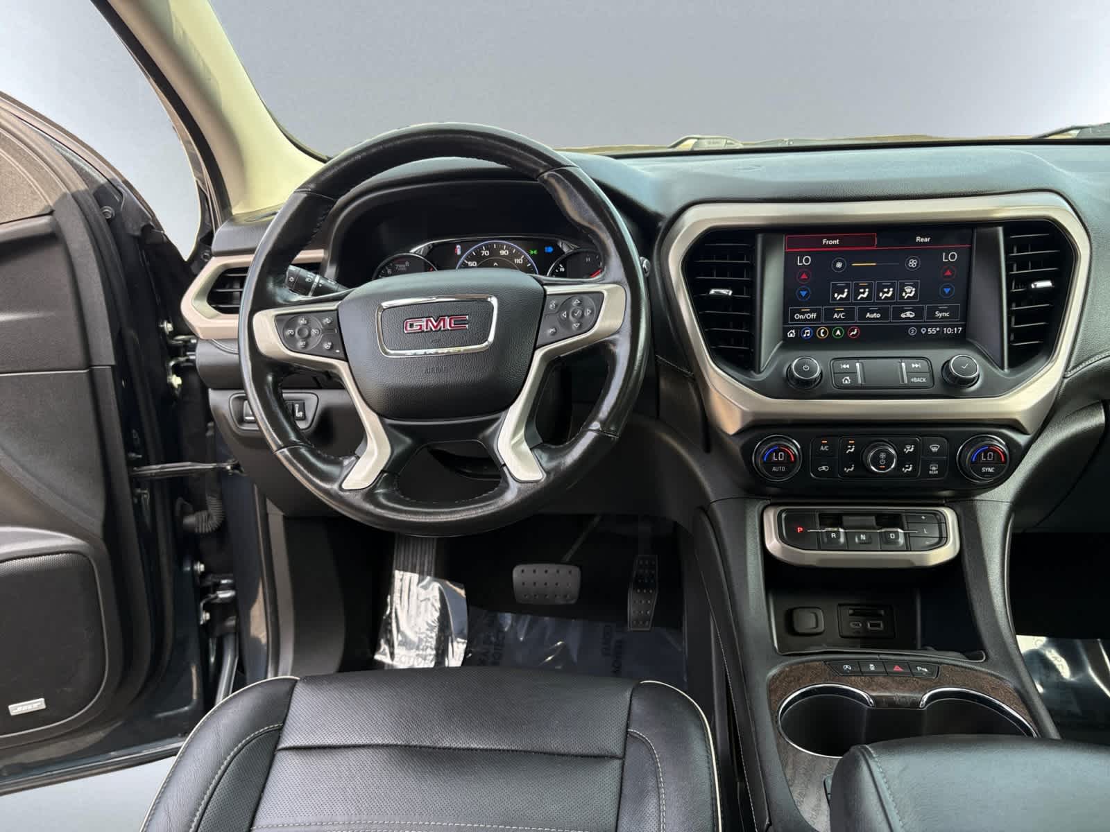 used 2020 GMC Acadia car, priced at $23,998
