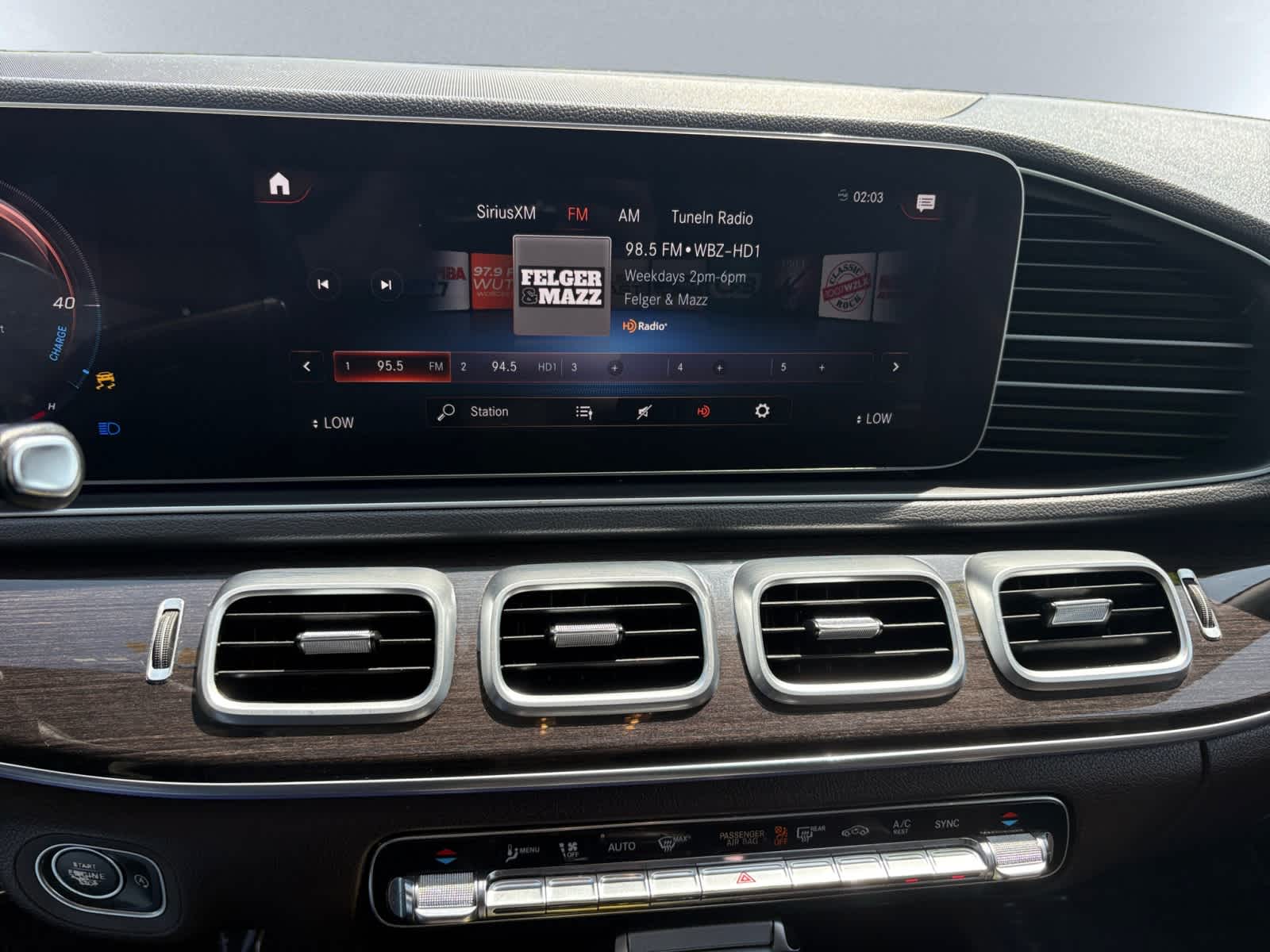 used 2020 Mercedes-Benz GLE 350 car, priced at $32,498