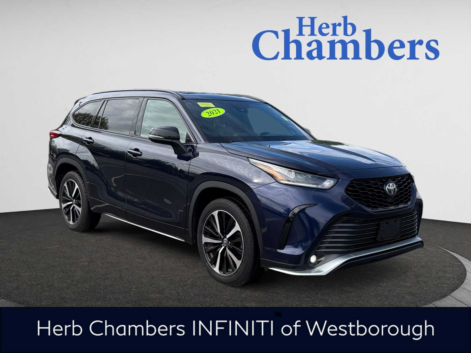 used 2021 Toyota Highlander car, priced at $37,898