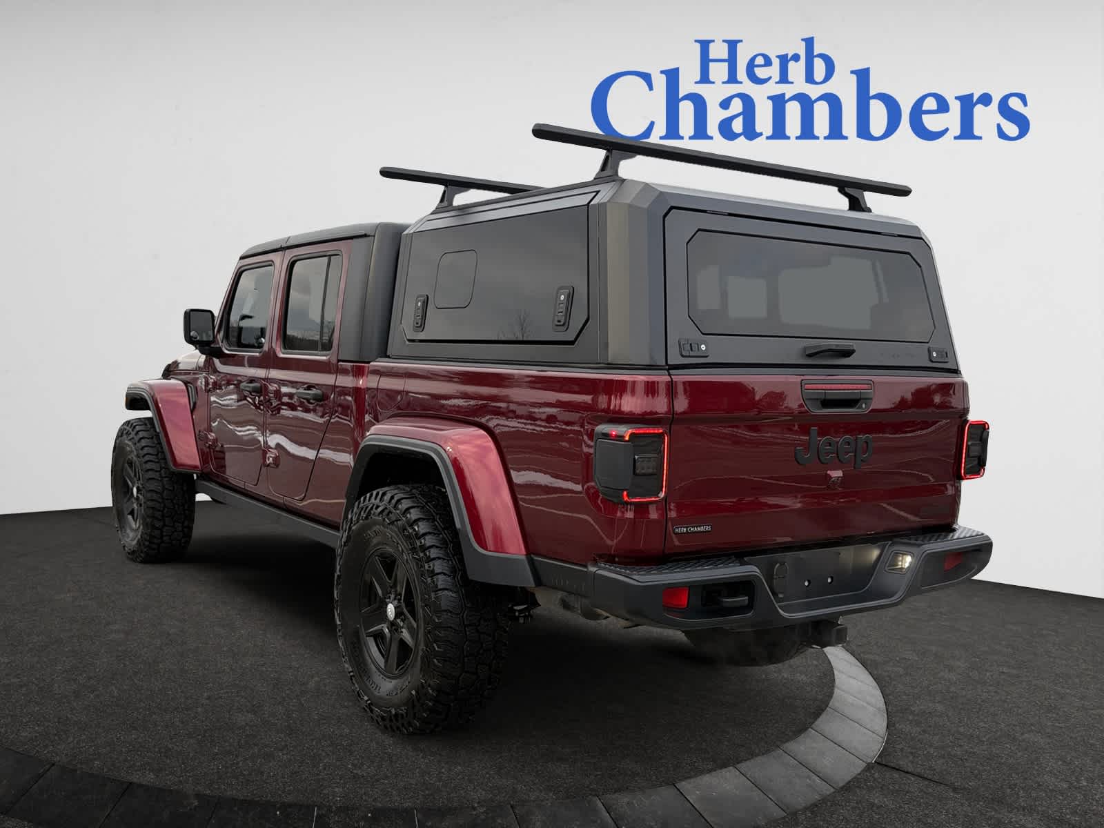 used 2021 Jeep Gladiator car, priced at $29,398