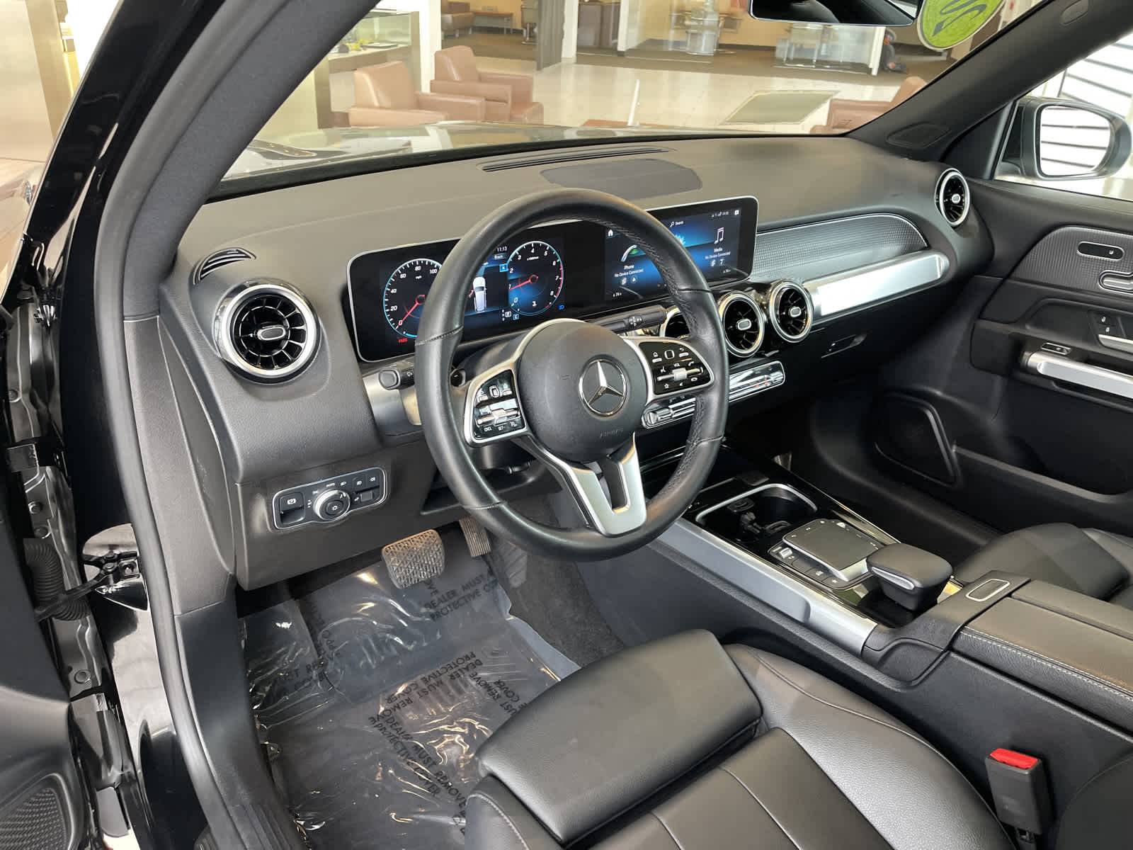 used 2021 Mercedes-Benz GLB 250 car, priced at $28,998