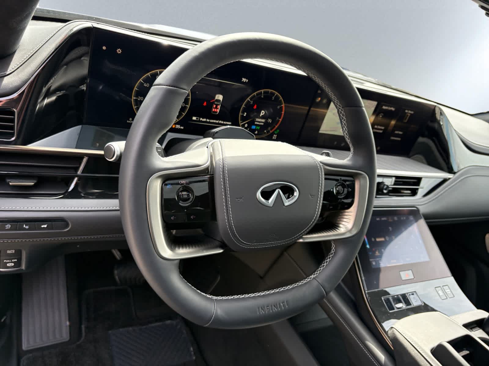new 2025 INFINITI QX80 car, priced at $108,001