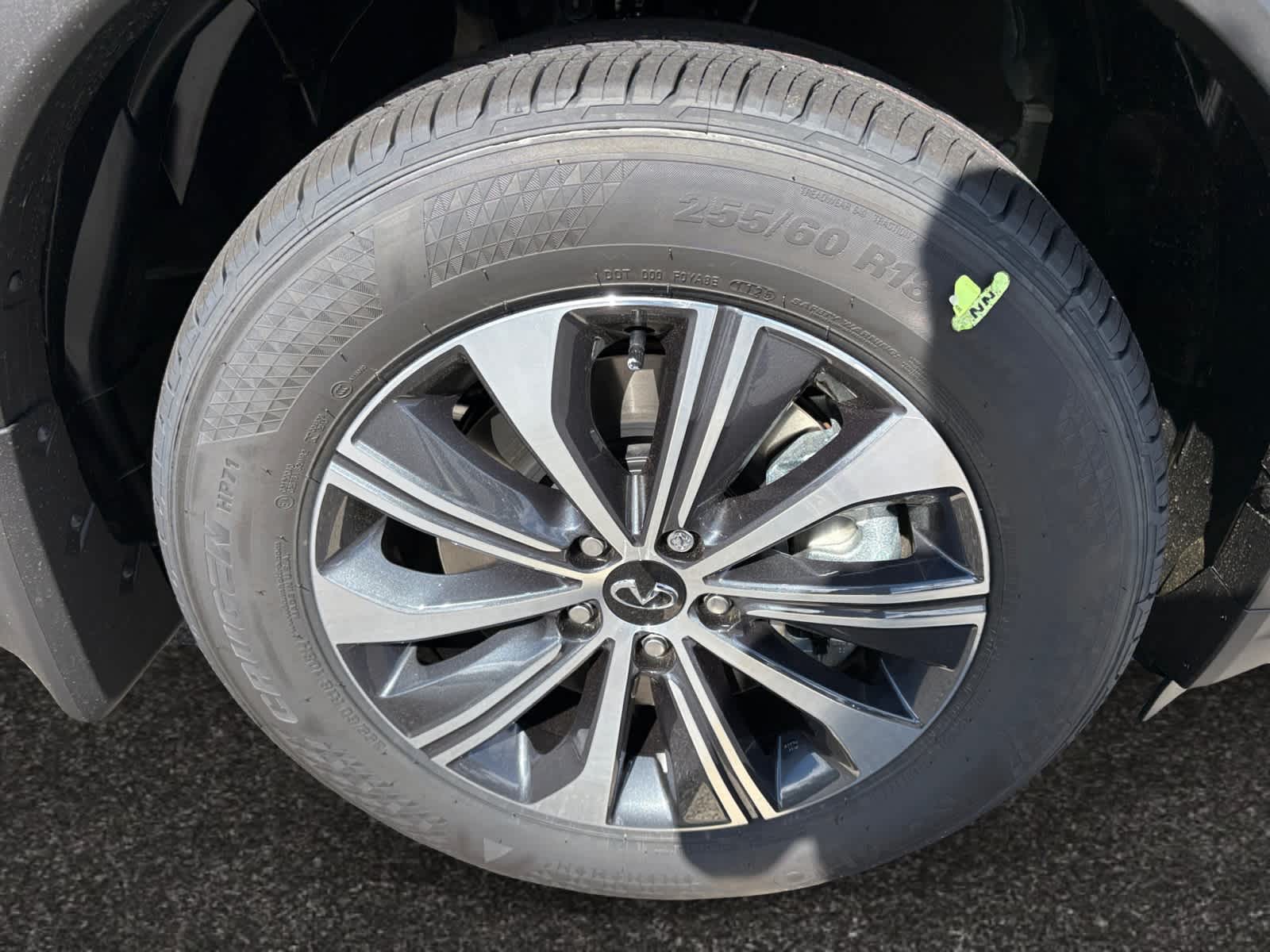 new 2025 INFINITI QX60 car