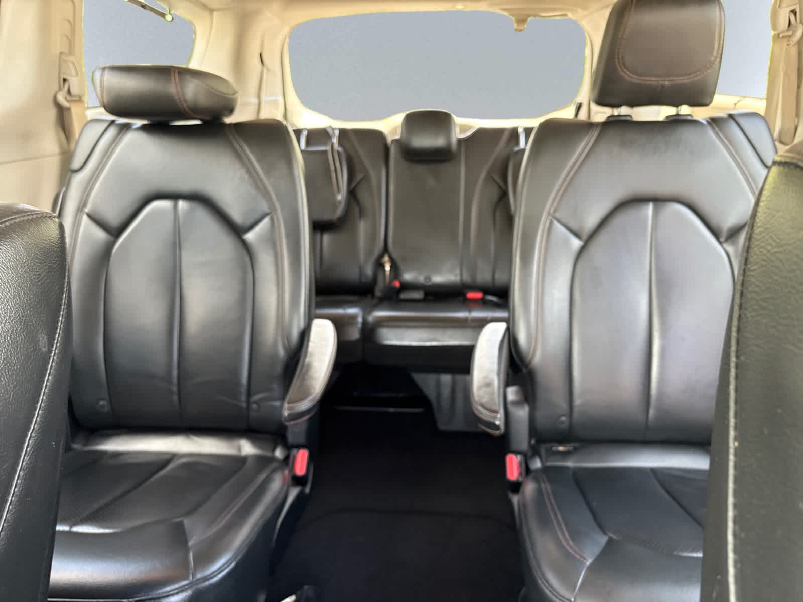 used 2017 Chrysler Pacifica car, priced at $13,498