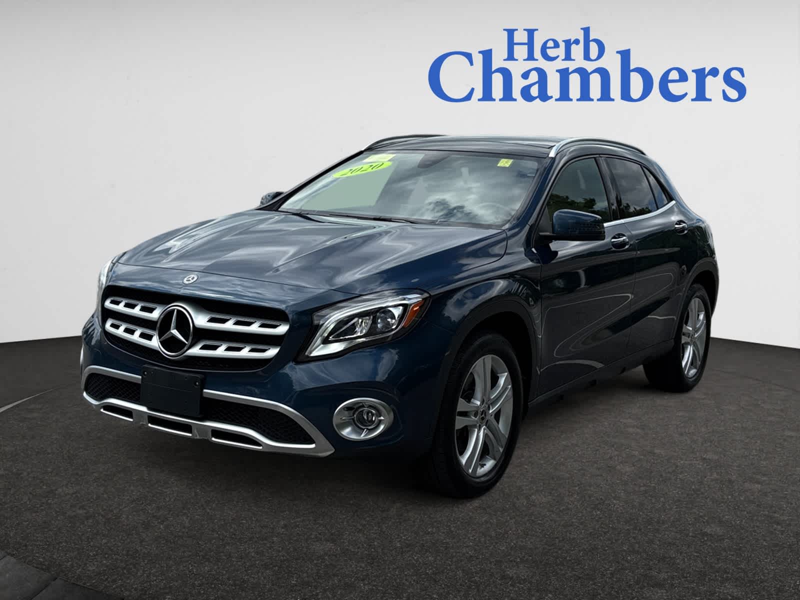 used 2020 Mercedes-Benz GLA 250 car, priced at $25,598