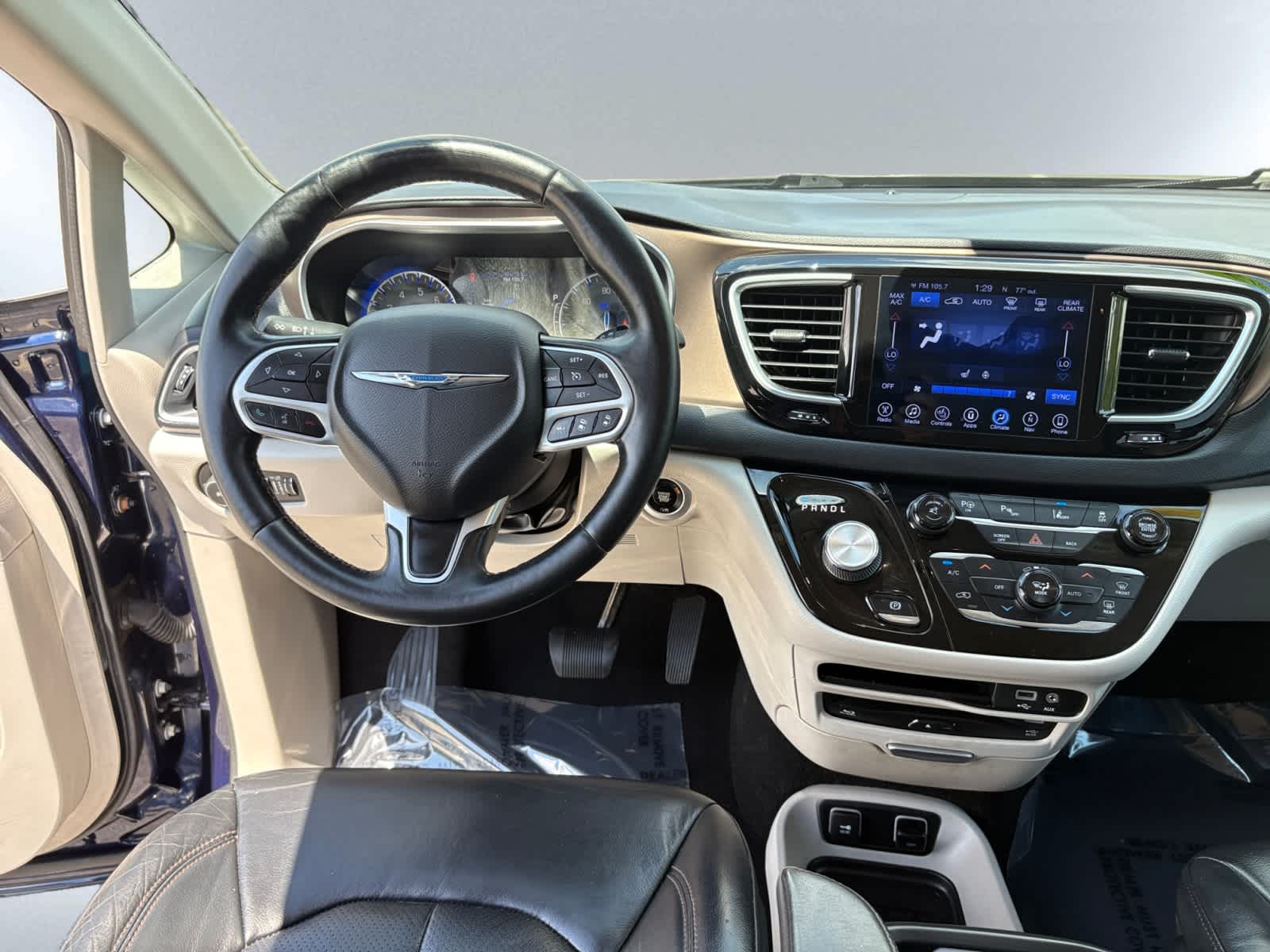 used 2017 Chrysler Pacifica car, priced at $13,498