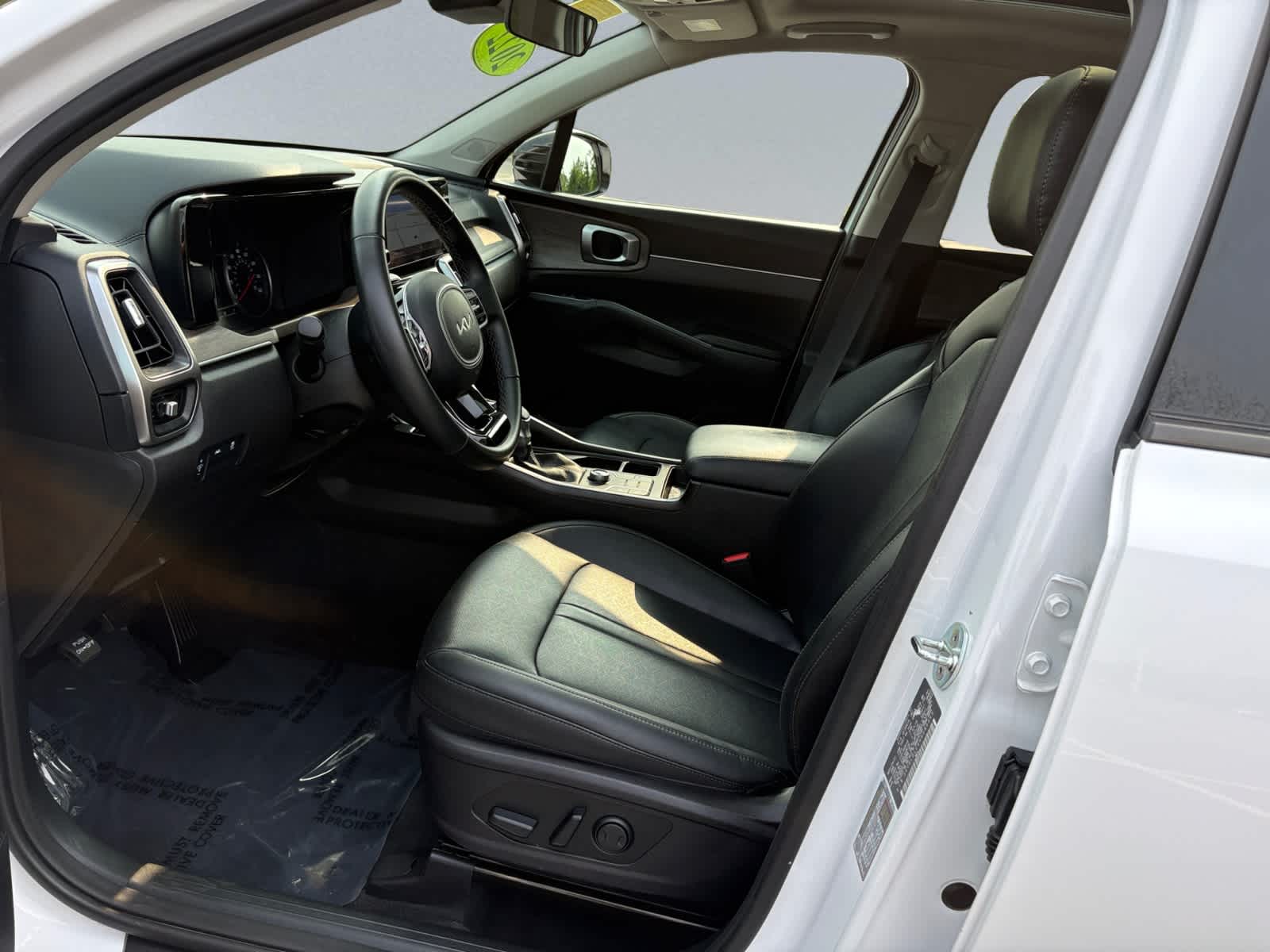 used 2022 Kia Sorento car, priced at $27,998