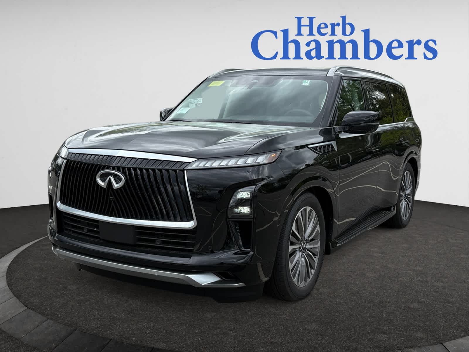 new 2025 INFINITI QX80 car
