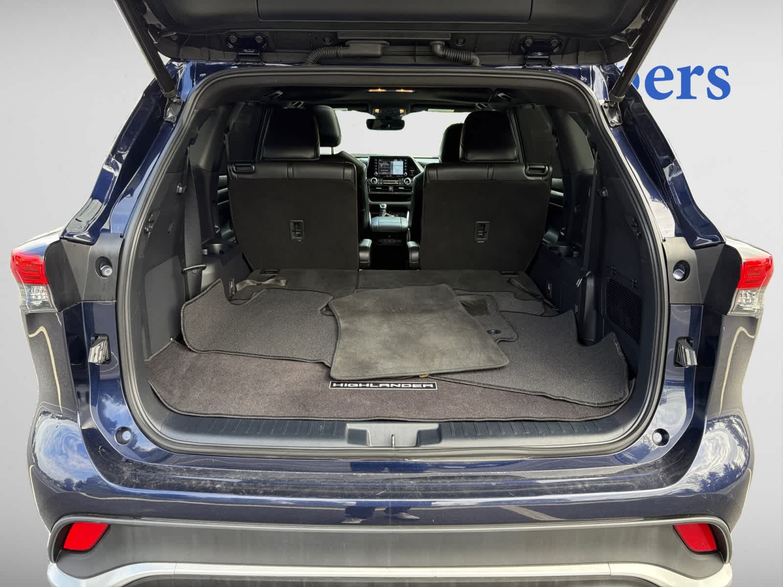 used 2021 Toyota Highlander car, priced at $37,898