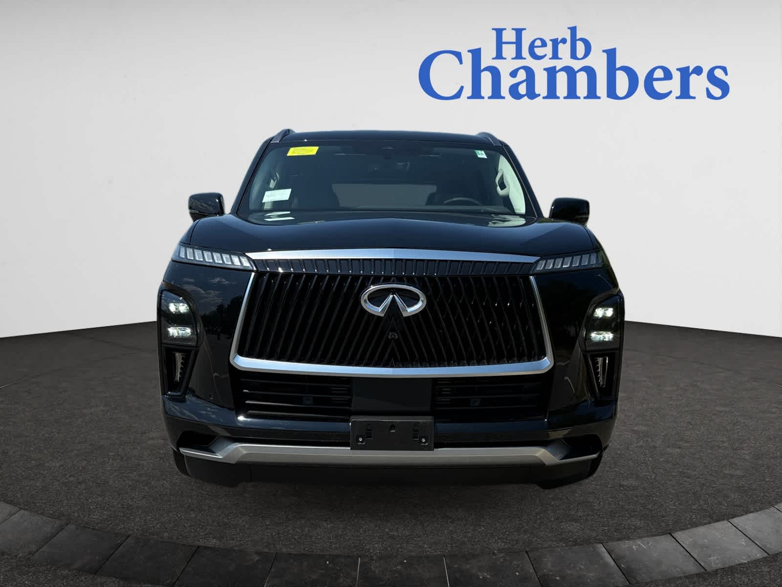 new 2025 INFINITI QX80 car, priced at $95,610