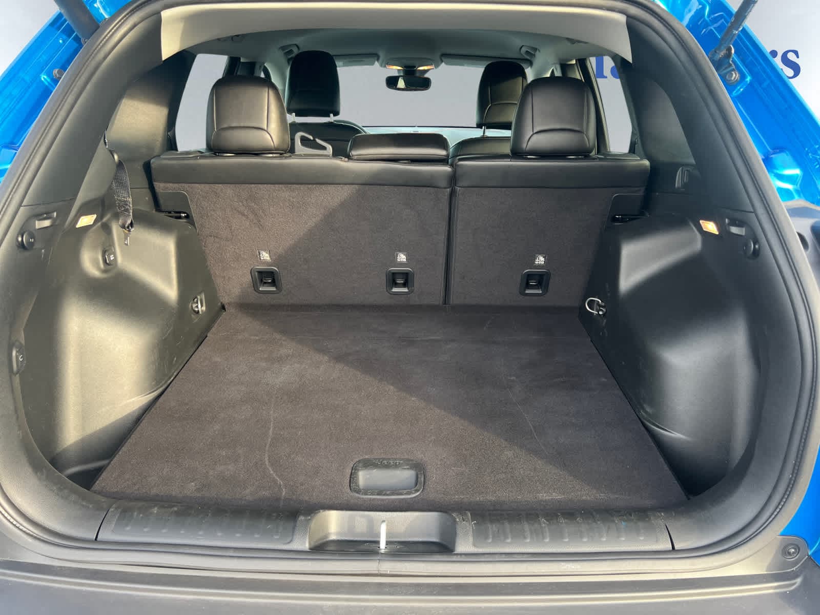 used 2023 Jeep Cherokee car, priced at $29,998