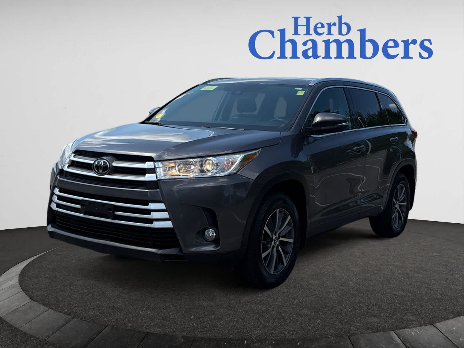 used 2018 Toyota Highlander car, priced at $25,998