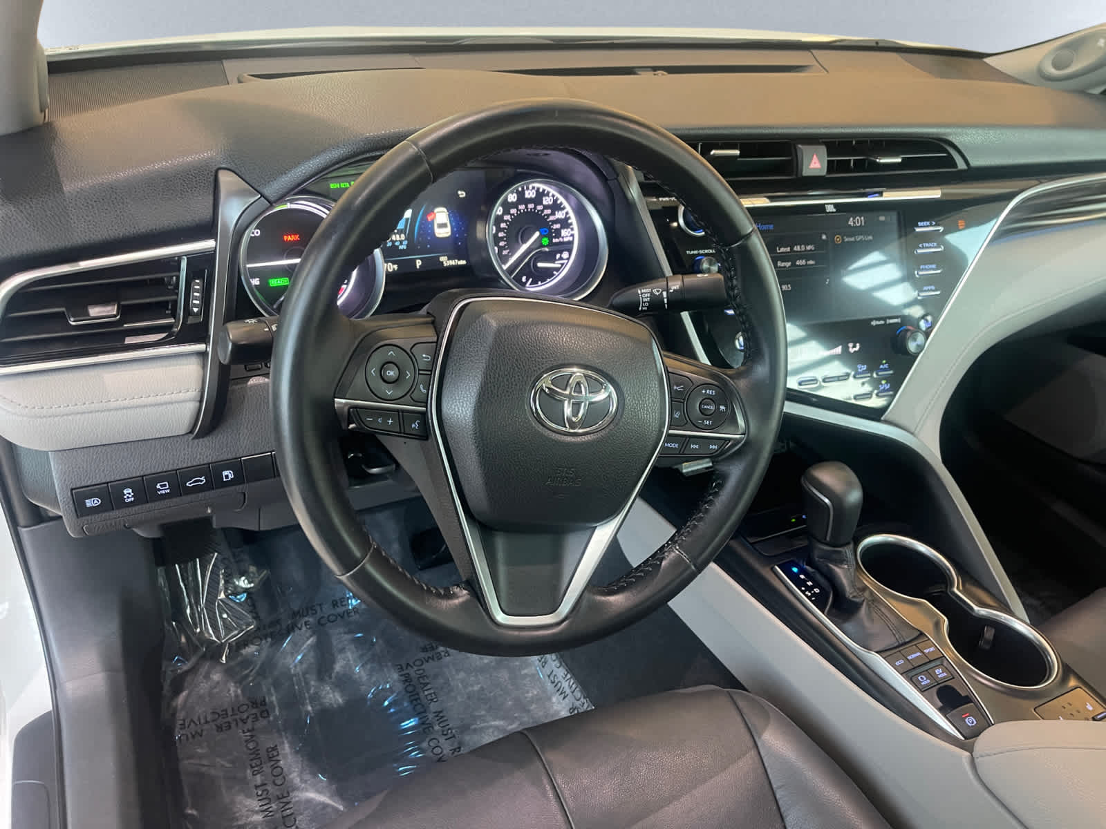 used 2018 Toyota Camry Hybrid car, priced at $22,998