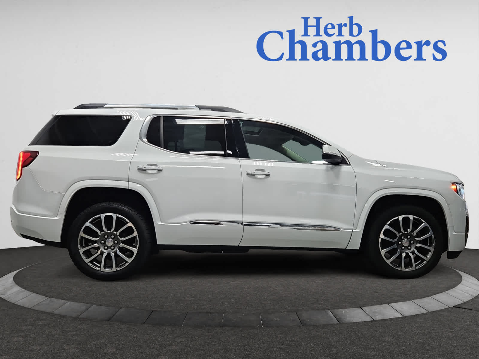 used 2020 GMC Acadia car, priced at $26,398