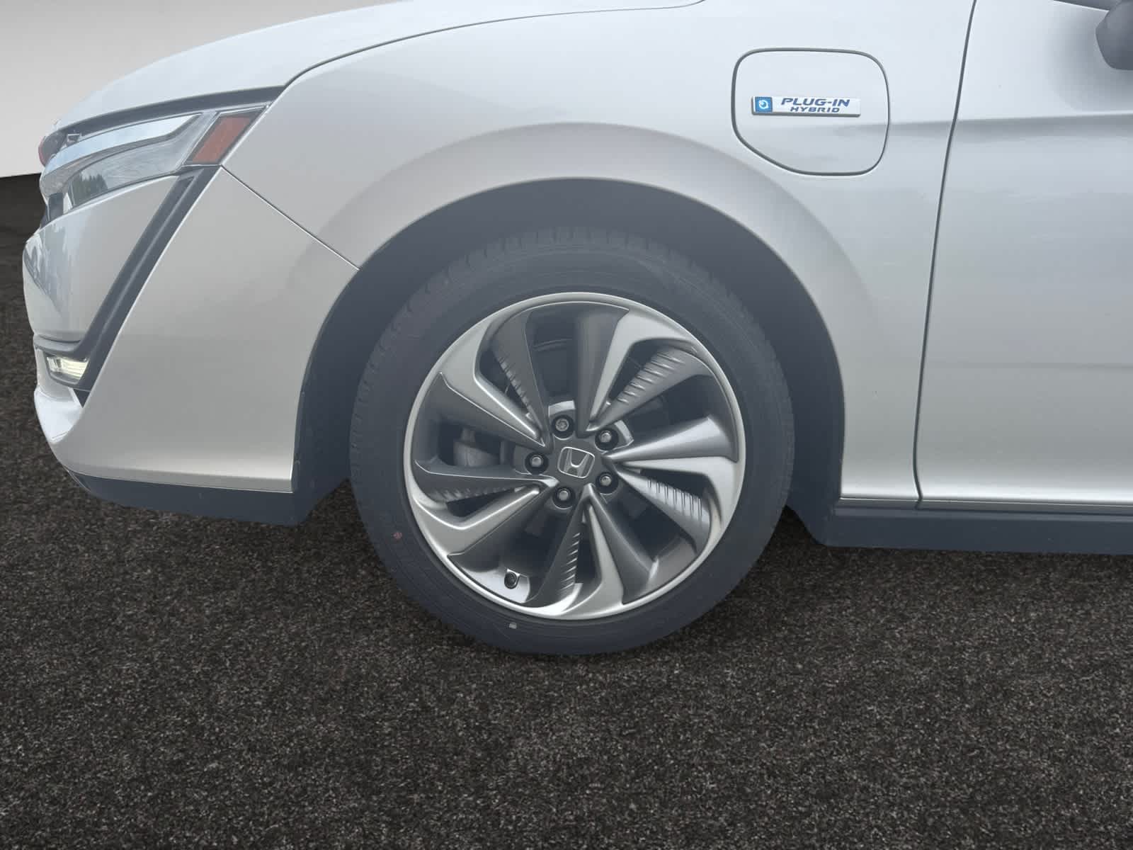 used 2021 Honda Clarity Plug-In Hybrid car, priced at $23,777