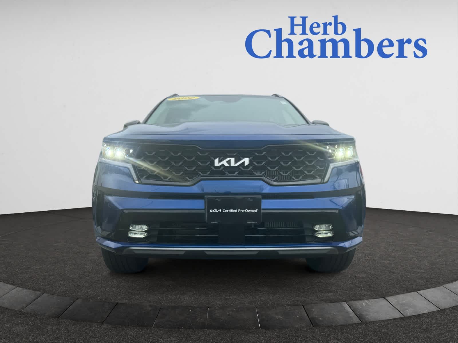 used 2022 Kia Sorento car, priced at $30,777
