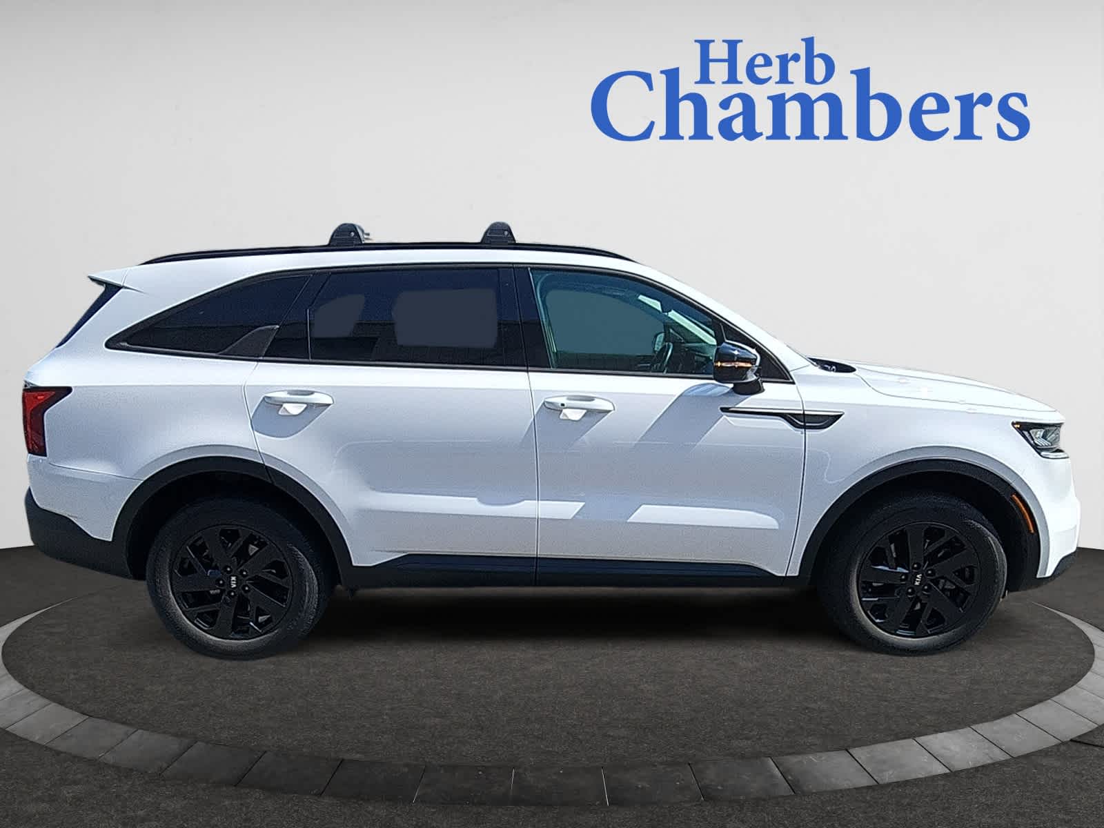 used 2021 Kia Sorento car, priced at $27,998
